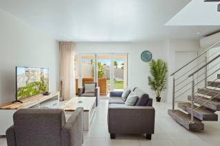 Modern Villas with Private Pools, Whirlpools & Gardens - 7