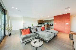 Charming and Spacious Residence in the Heart of Brent by GuestLee - 1