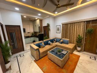Swarna Stays - 4