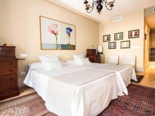 Hermosilla I by Home at Homes - 8