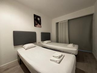 Beachfront with terrace for 8 - 3
