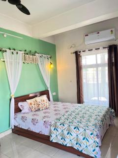 Sunflower homestay - 9