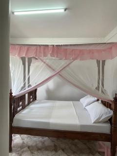 Milalana Guest Hotel & Residences - 9