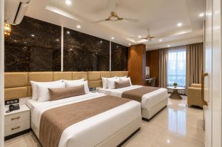Hotel Aroma Plaza Delhi Airport - 7