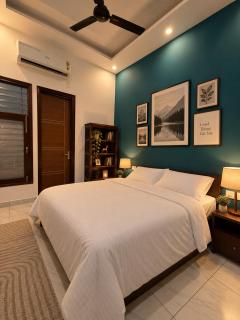 New Build Kothi in Global city - 9