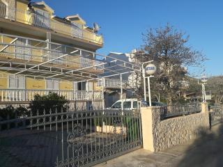 Apartmani Peran - Grebaštica - 2