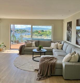 House on Ulvøya with sea view and 10 min to the city center - 8