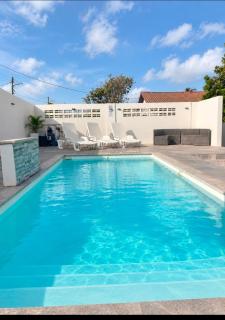 Apartment with pool - 0
