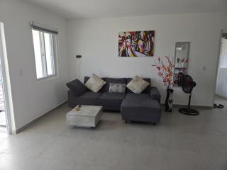 Apartment with pool - 4