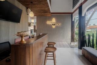 Roomates Beach Hostel Canggu by Ini Vie Hospitality - 6