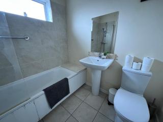 Contractor House Near Leixlip Town Centre - 3