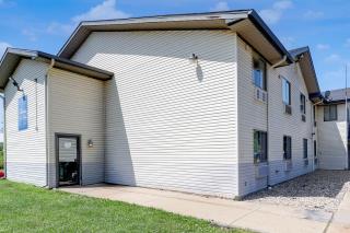 Coldwater Inn & Suites near I 69 - Coldwater - 2