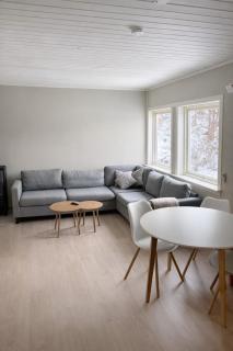3 Units, 7BR, 3 Kitchens Corporate Housing - 7