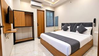 Hotel Trivana Vijay Nagar - 5