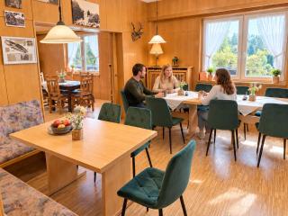 Gruppenhaus Kanzlersgrund bei Oberhof mit Sauna in Alleinlage - 7