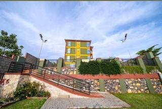 Happy Society Air BnBLake View Garuga Entebbe - 4
