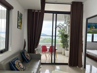 Napoleon Seaview Apartments Weekly & Monthly Deals - 5