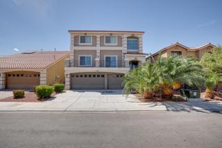 Multi-Level Group Haven! 9 Mi to Allegiant Stadium - 6