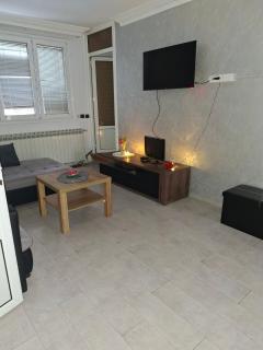 Private villa with outdoor JACUZZI - 4