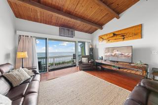 Peaceful Beachfront Bliss - 6
