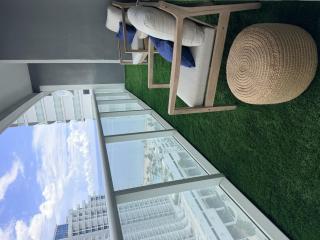 W Residences 2 Bedroom Suite Endless Summer"" - 9