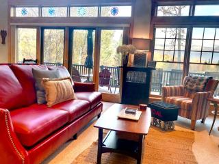 Rustic Hot Tub Cabin Rental Perfect for a New Hampshire Vacation - 3