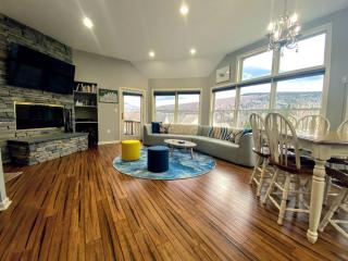 Fabulous Bretton Woods Accommodation with a Hot Tub - 6