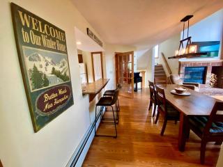 Fabulous Cabin in the White Mountains for Group Getaways - 3