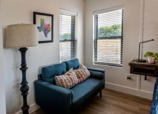 Colorful, accessibility aid Accessible Cabin for Two in Waco, Texas - 7