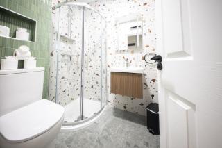 Boutique Salthill Apartment with Sea Views Sleeps 2 - 7