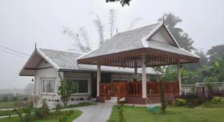 Huean Wadd Khian Resort - Ban Thung Laeng - 4