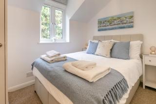 3 Bed in Porthleven oc-1seav - 3