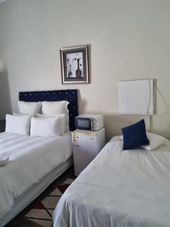 The Manse Guesthouse - 1