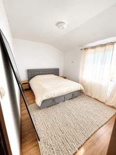 Tryavna Lake Apartment - 7