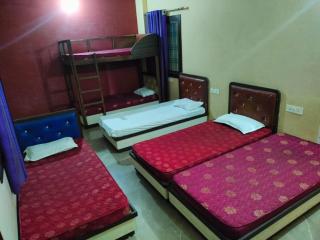 Hotel Shivam & Food Point restaurant - 5