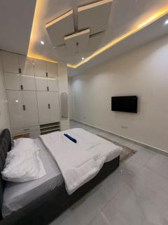 The Guzape Luxe Retreat - 3