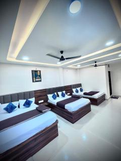 Hotel The Maa Palace 1 KM From Shri Mahakaleshwar Jyotirlinga Temple - 6