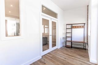 Spacious 3BD house - fast Wi-Fi - smart tv - 7