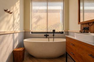 Sun-Lit 3BR Pool Villa Sanur - 5