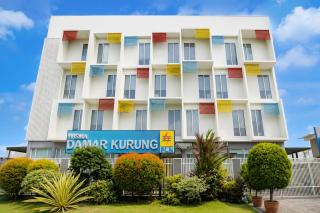 Townhouse Oak Hotel Damar Kurung - 0