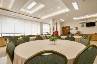 Townhouse Oak Hotel Damar Kurung - 7