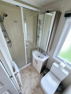 Alberta Holiday Park - Cambridge Villa sleeps 6! - 2