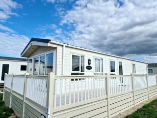 Alberta Holiday Park - Cambridge Villa sleeps 6! - 1
