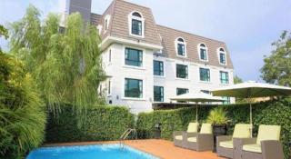 Marquise Boutique Hotel - 6