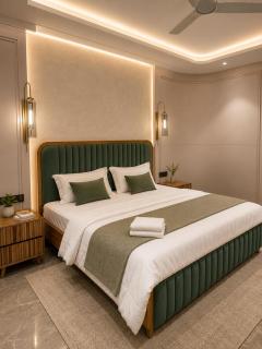 Lumen Residences01 Cyber hub Central luxury 4BHK - Gurgaon - 3
