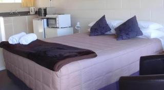 Mountain View Motel - 9