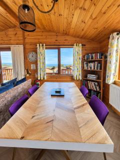 3-Bed Ocean View Lodge - Parking & Terrace - 5