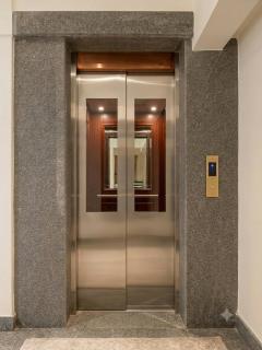 Hotel Shiny Grand - Best Hotel Near Guwahati LGBI Airport, 5 Minutes from Airport, Free Breakfast, Borjhar - 4