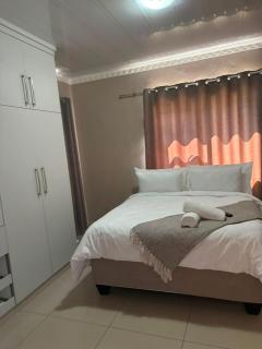 Robsons BnB - 7