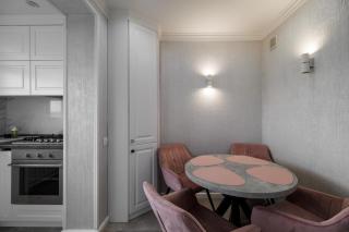 Elegant Two-Room Apartment in the City Center - 7